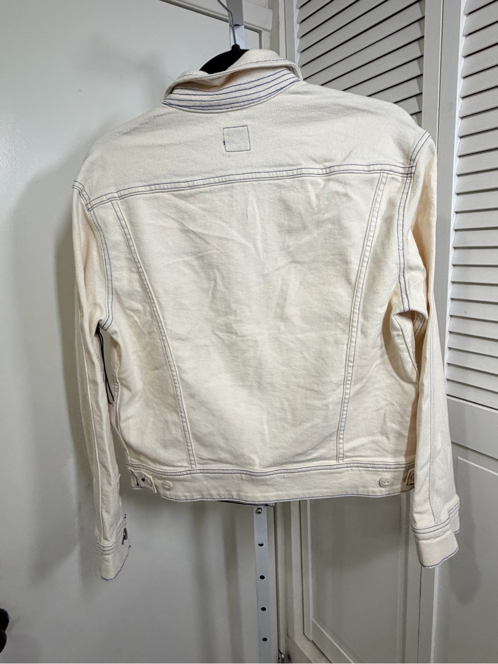 Lee Women’s Rider Loose Fit Denim jacket NWT - Picture 7 of 8